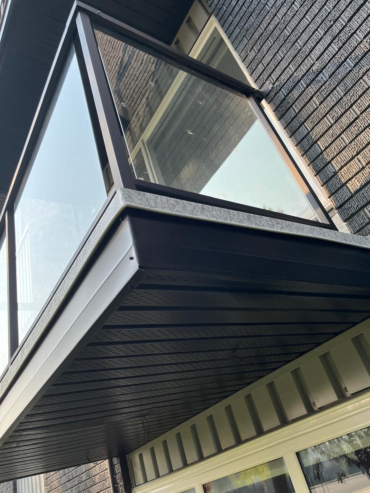 Glass Balcony Railings