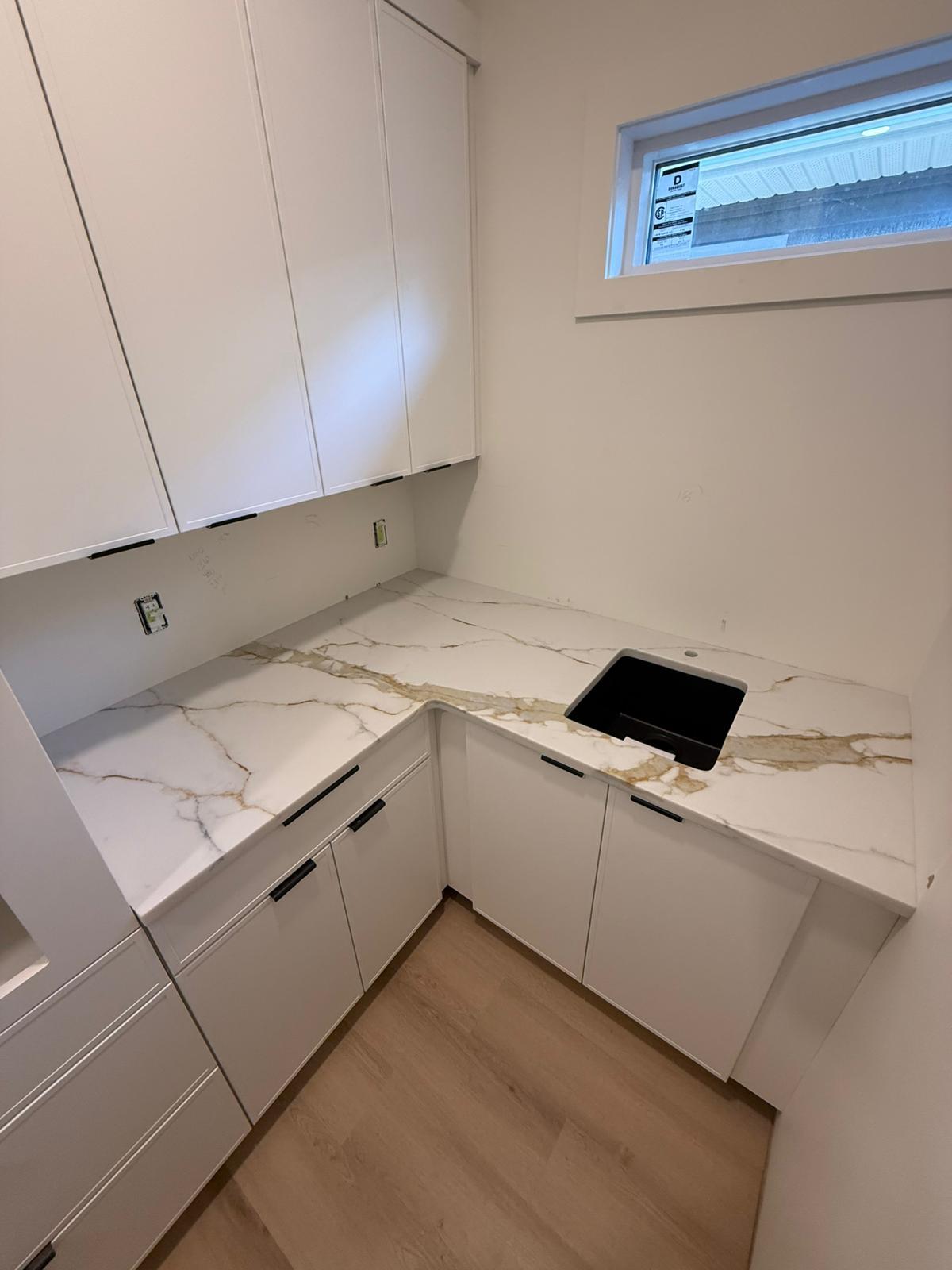 Small Kitchen & Sink