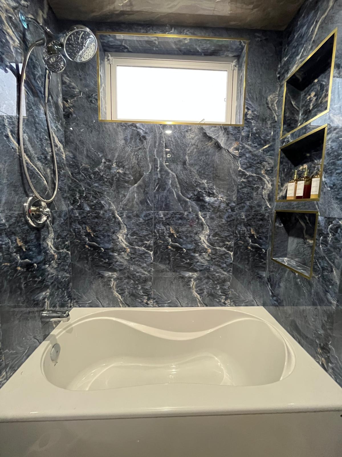 Marble Tub & Shower