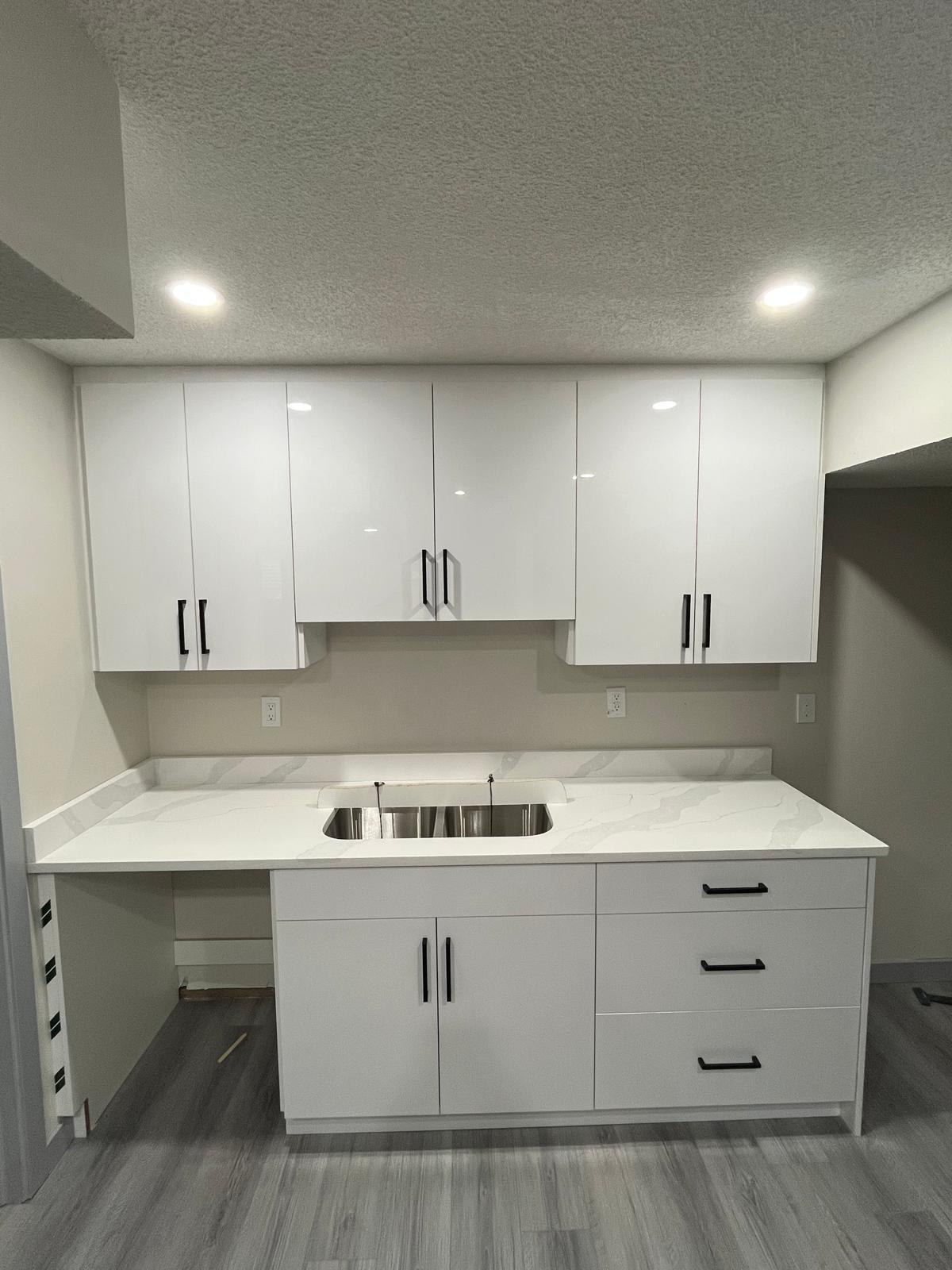 White Cabinets & Quartz Countertop